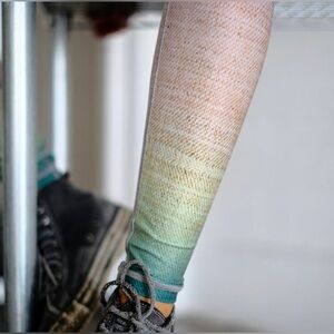 NWOT Niyama Sol Sunrise Dip Dye Legging